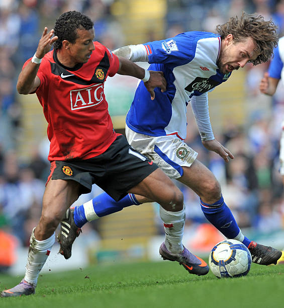 在青训和基 在青训和基