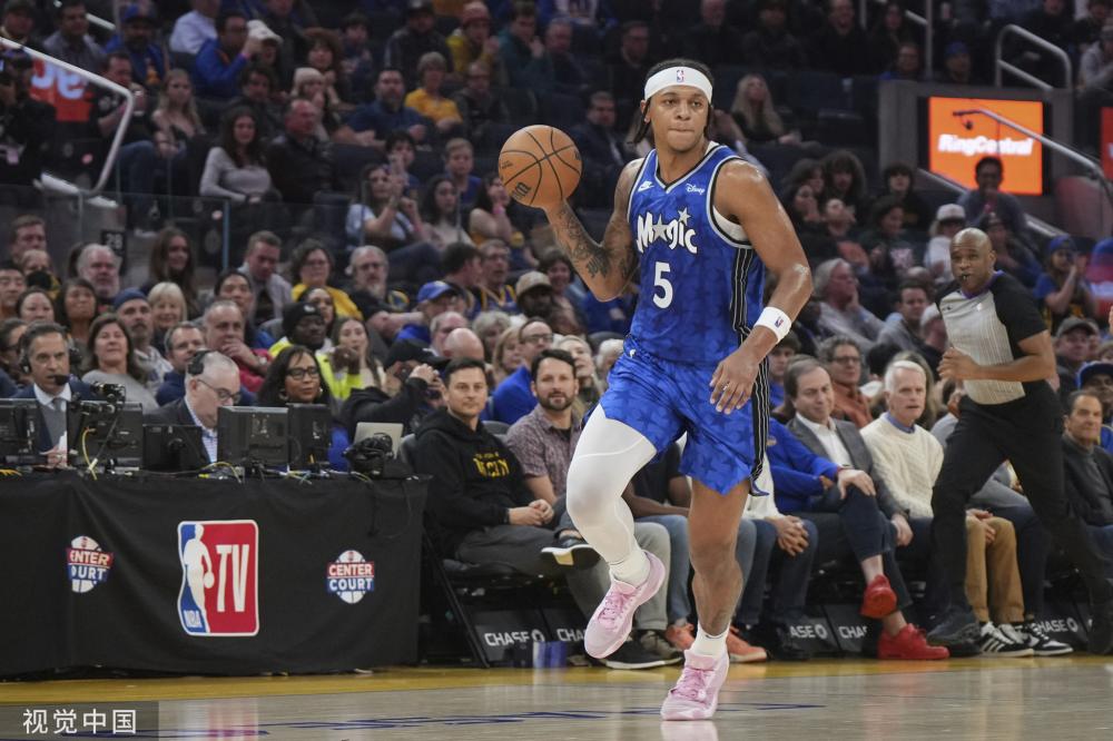 岁女孩一样 岁女孩一样