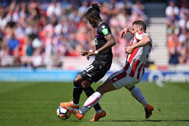 大球隊和球 大球隊和球